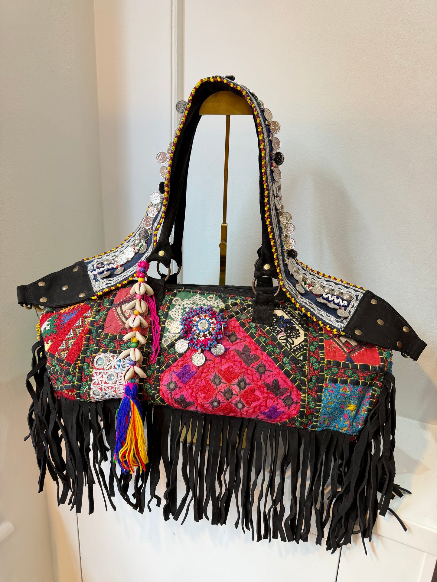 Havana Overnight Tassel Bag - Black