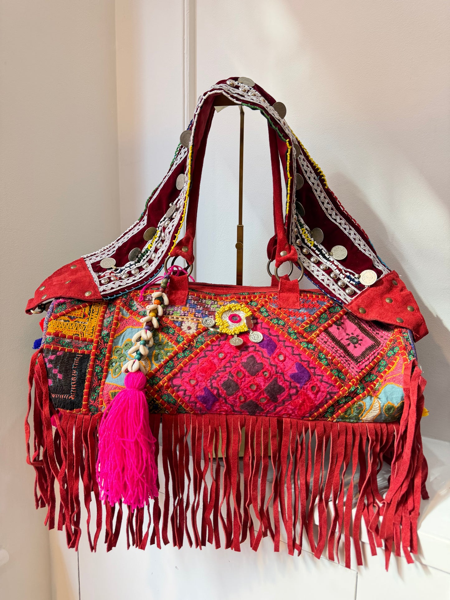 Havana Overnight Tassel Bag - Red