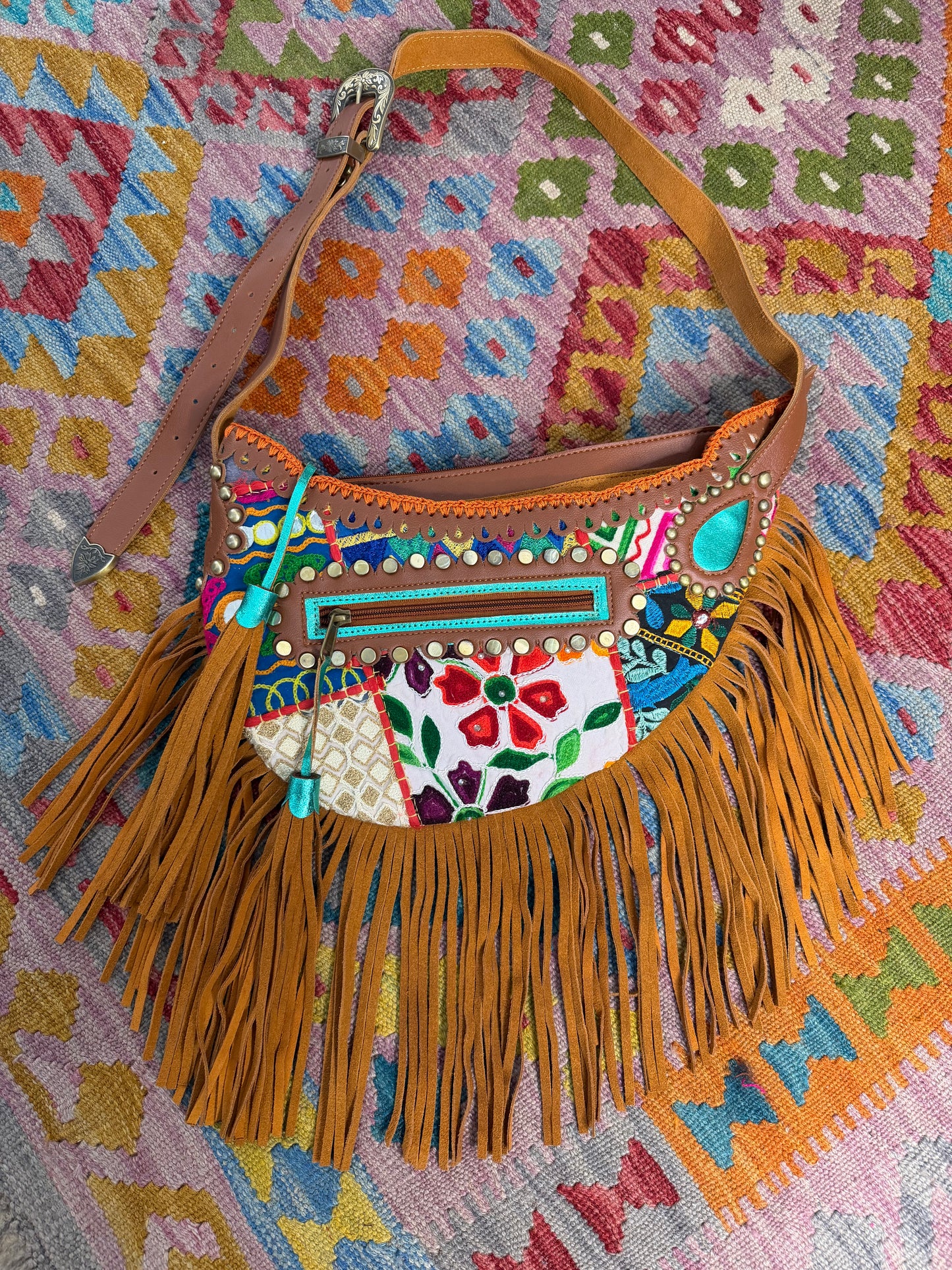 Boho Tan Saddle Fringe Bag - 10