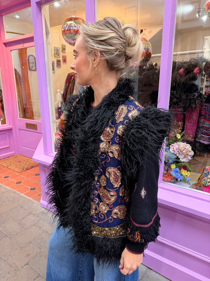 Faux Fur Sari Gilet - 3