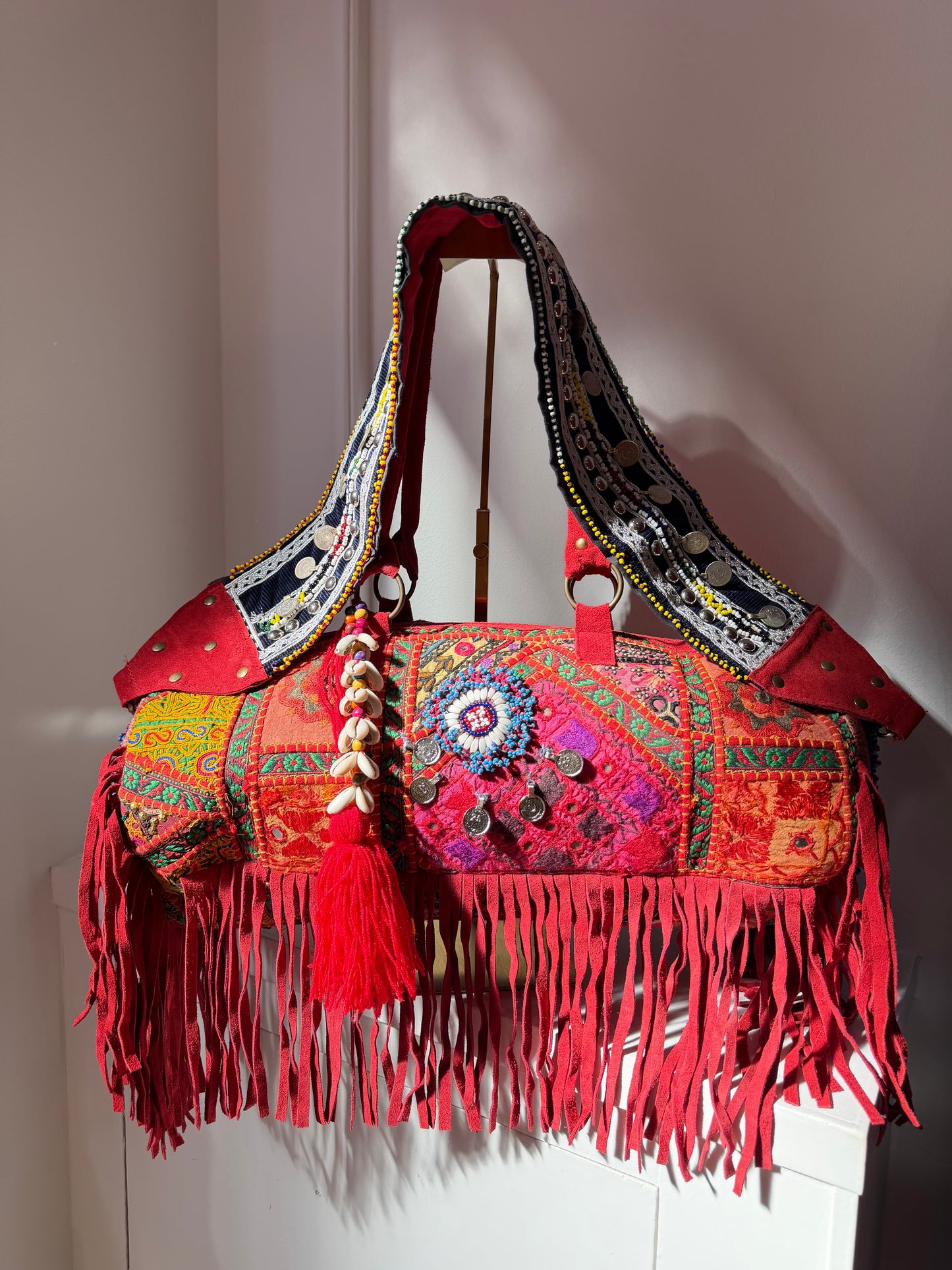 Havana Overnight Tassel Bag - Red