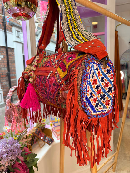 Havana Overnight Tassel Bag - Red