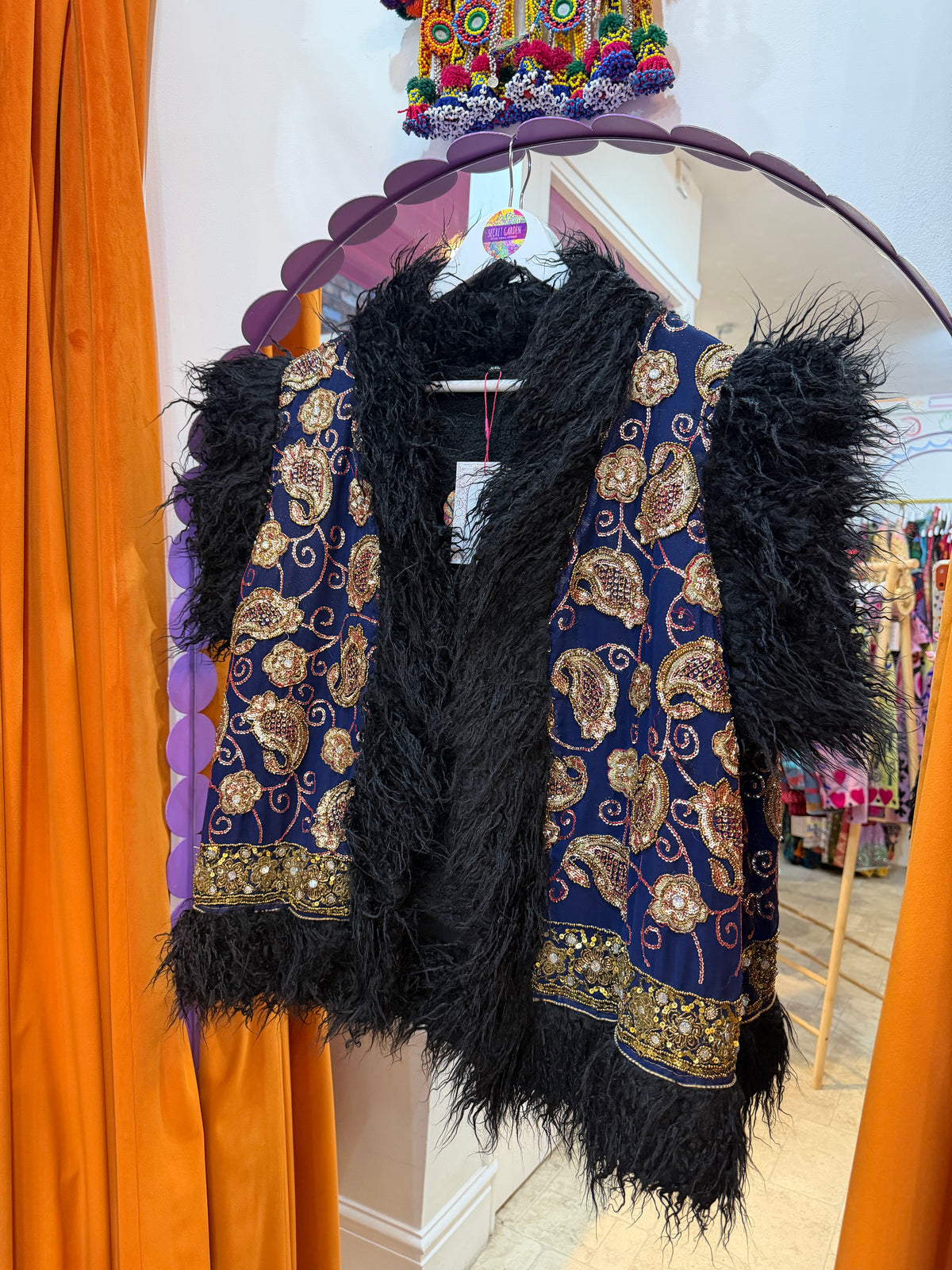 Faux Fur Sari Gilet - 4
