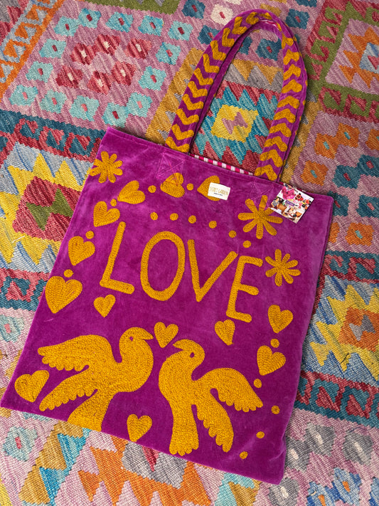 Peace & Love Tote Bags