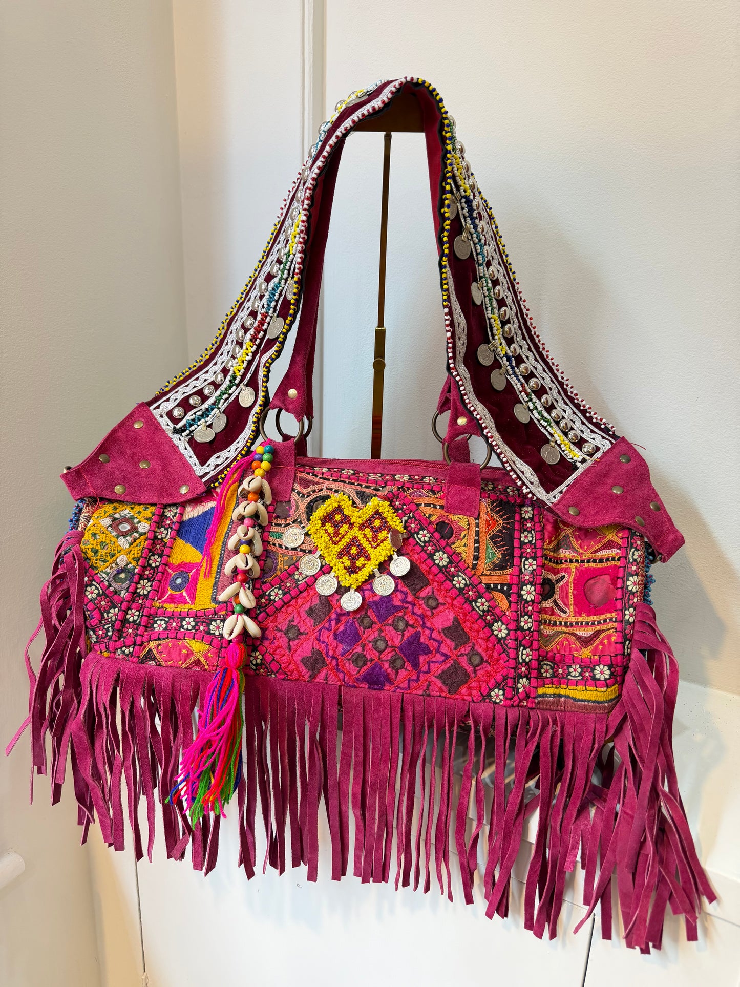 Havana Overnight Tassel Bag - Pink