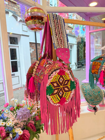 Havana Overnight Tassel Bag - Pink