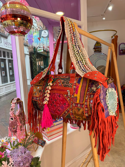 Havana Overnight Tassel Bag - Red