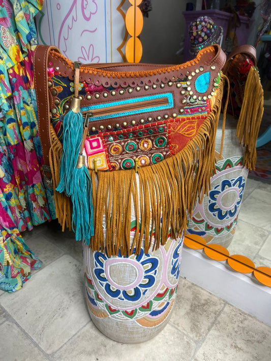 Boho Tan Saddle Fringe Bag - 2