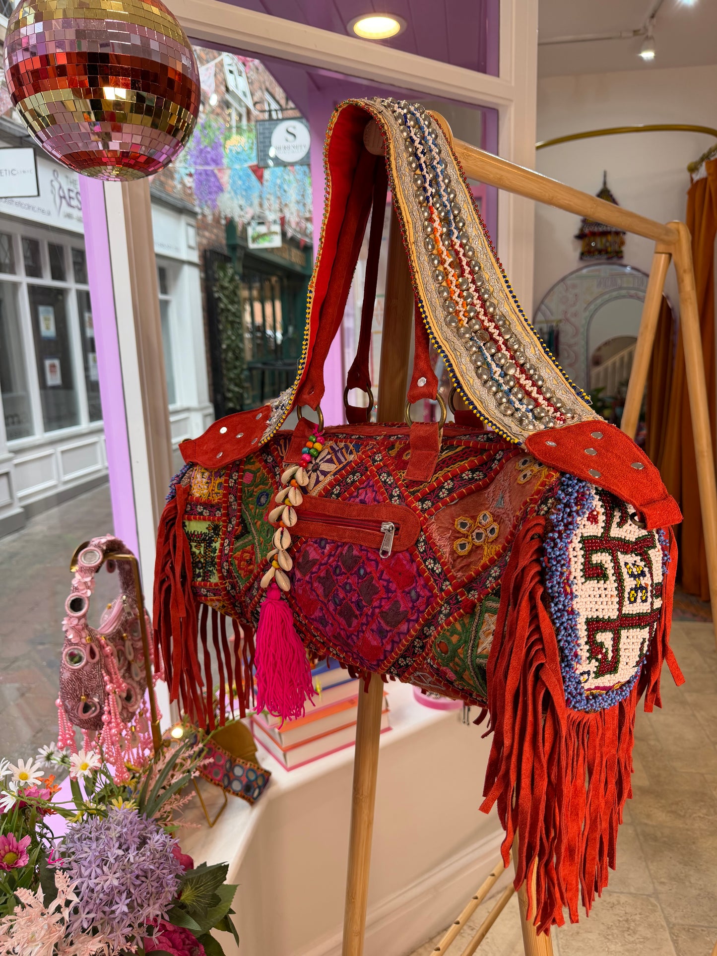 Havana Overnight Tassel Bag - Red