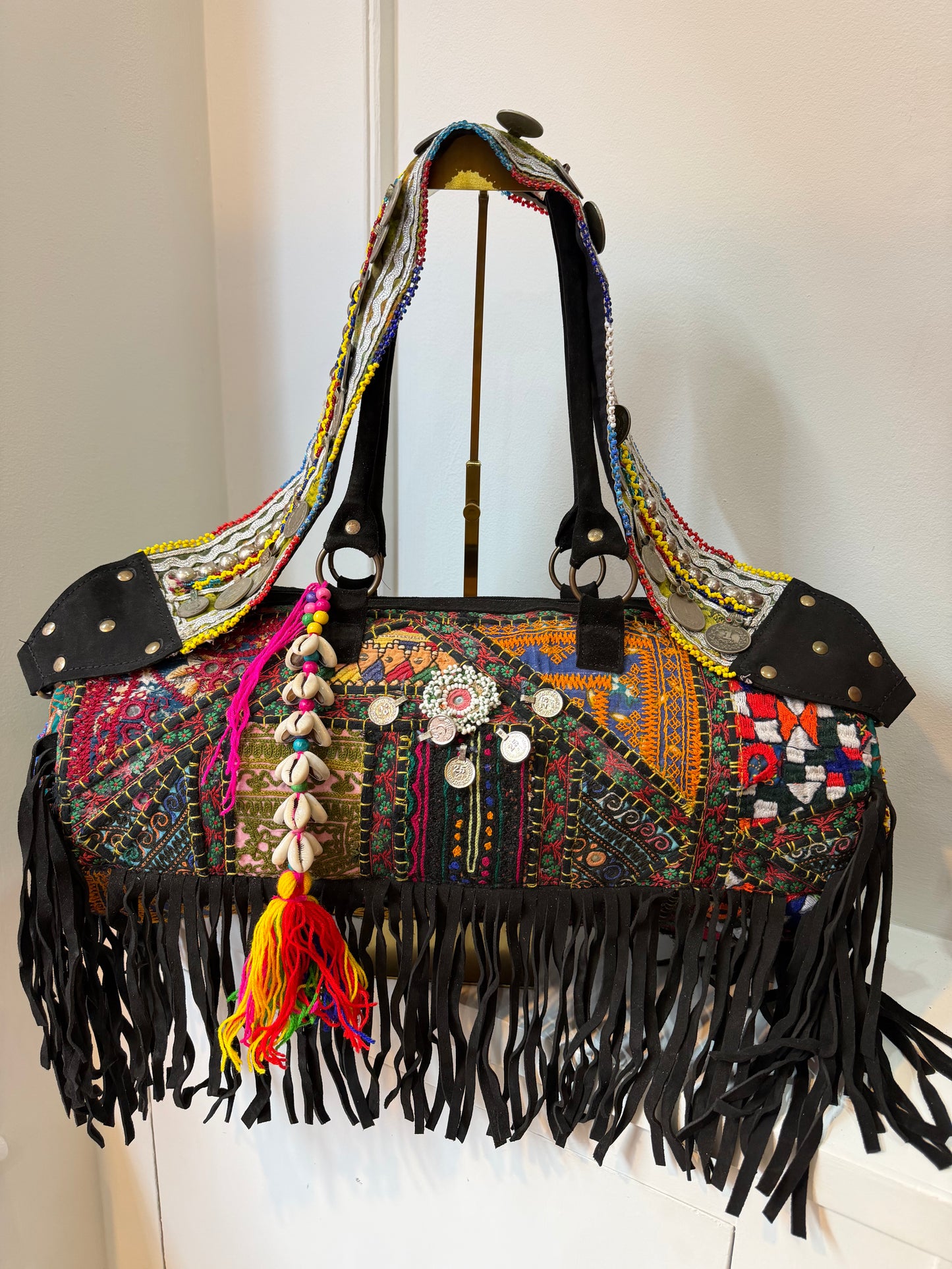 Havana Overnight Tassel Bag - Black