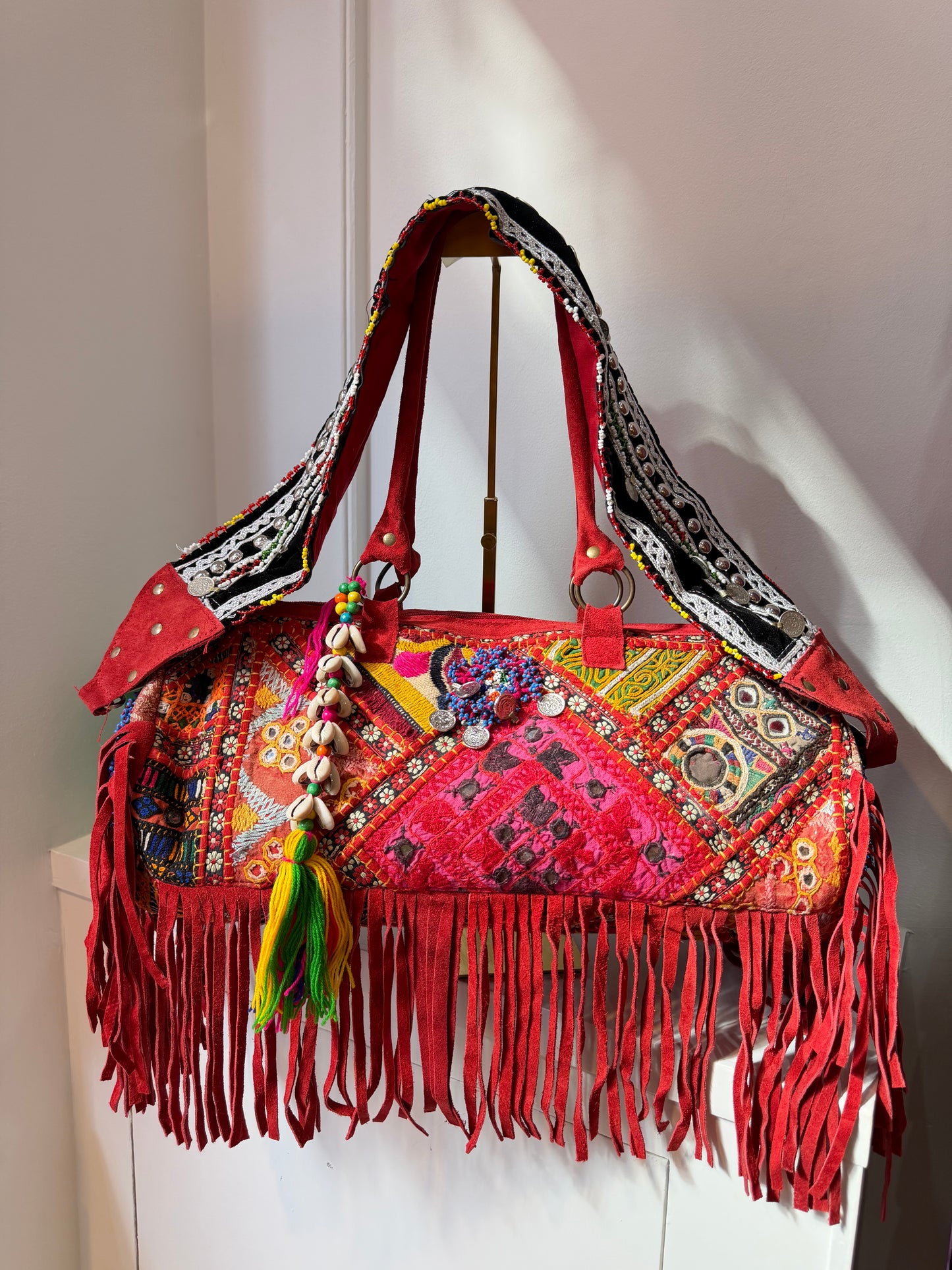 Havana Overnight Tassel Bag - Red