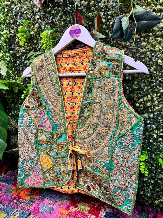 Tapestry Vintage Waistcoat - Green