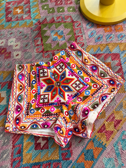 Maroc Eye Shorts