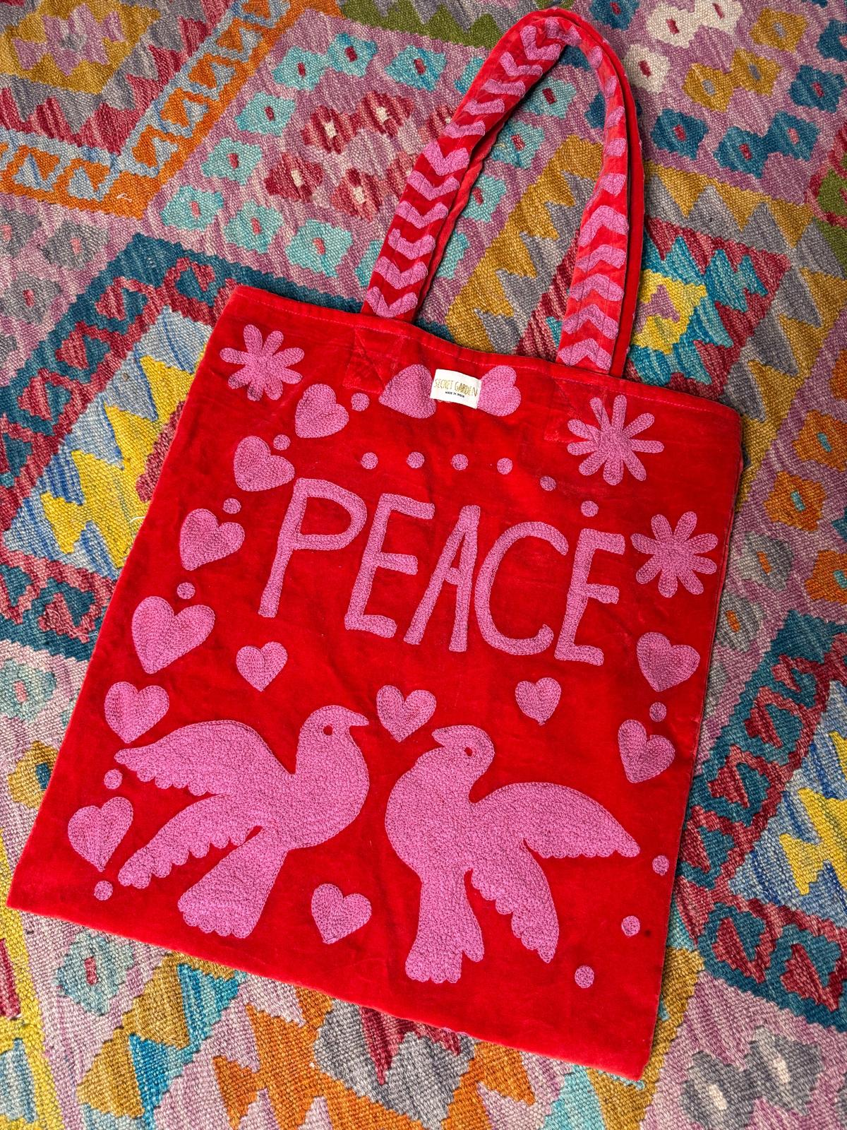 Peace & Love Tote Bags