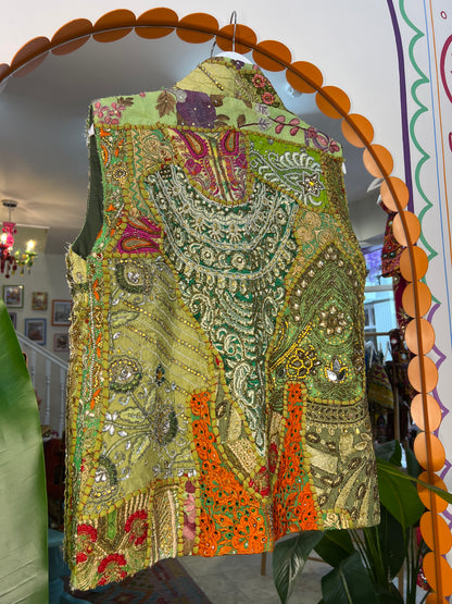 Tapestry Vintage Waistcoat - Green