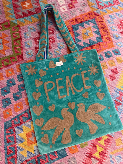 Peace & Love Tote Bags