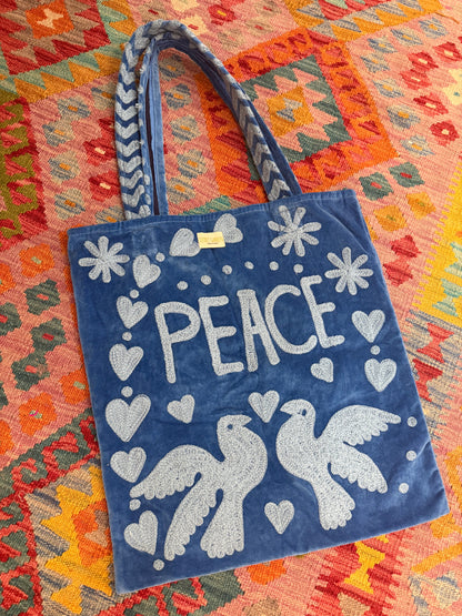 Peace & Love Tote Bags